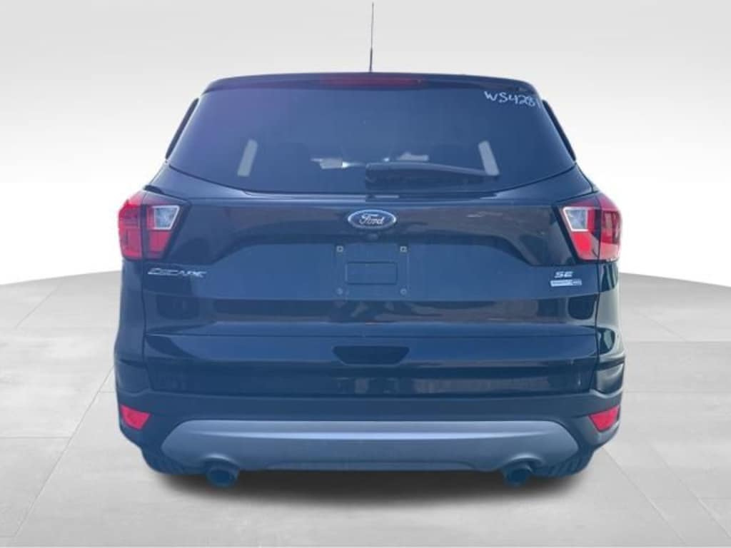 Used 2019 Ford Escape SE SUV