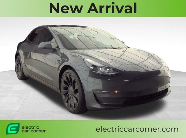 2023 Tesla Model 3 Performance's photo