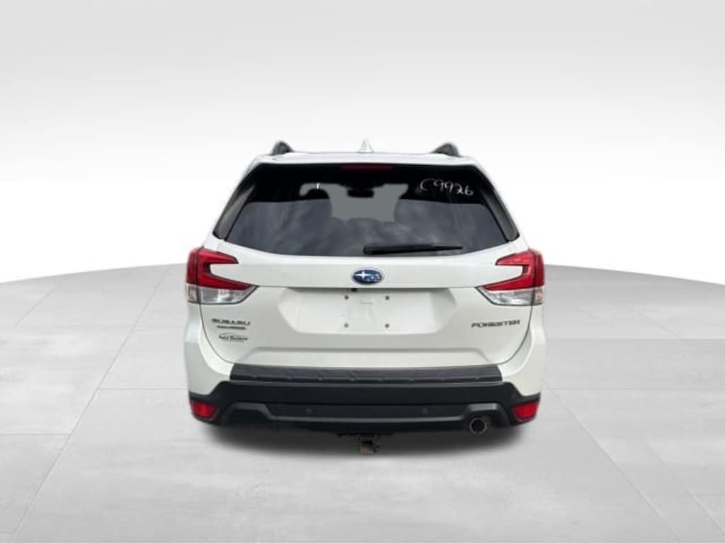 Used 2021 Subaru Forester Limited SUV