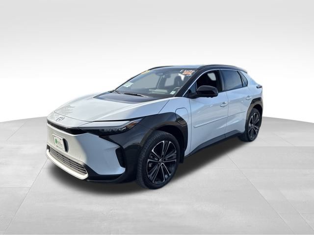 2023 Toyota bZ4X XLE photo 3