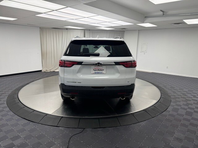 2022 Chevrolet Traverse Leather photo 3