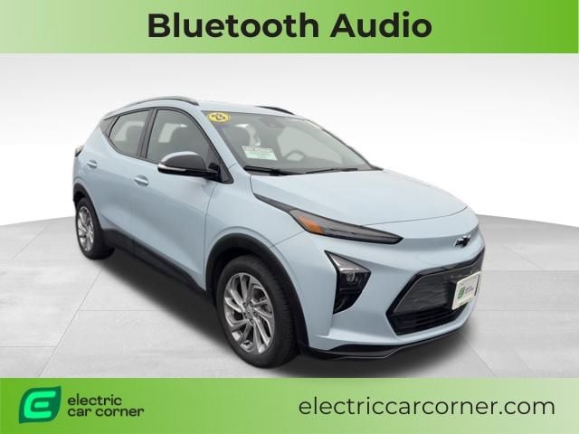 2023 Chevrolet Bolt EUV LT's photo