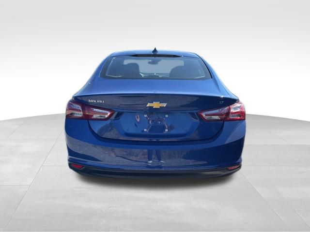 2023 Chevrolet Malibu Premier photo 4