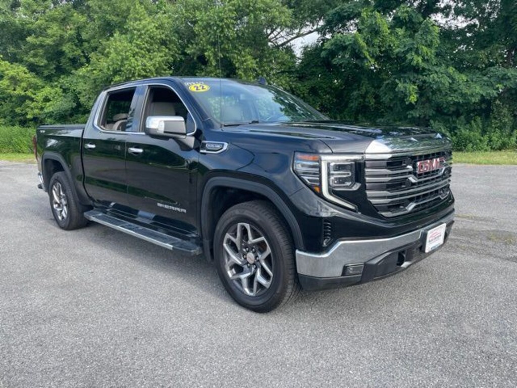 Used 2022 GMC Sierra 1500 SLT Truck Crew Cab