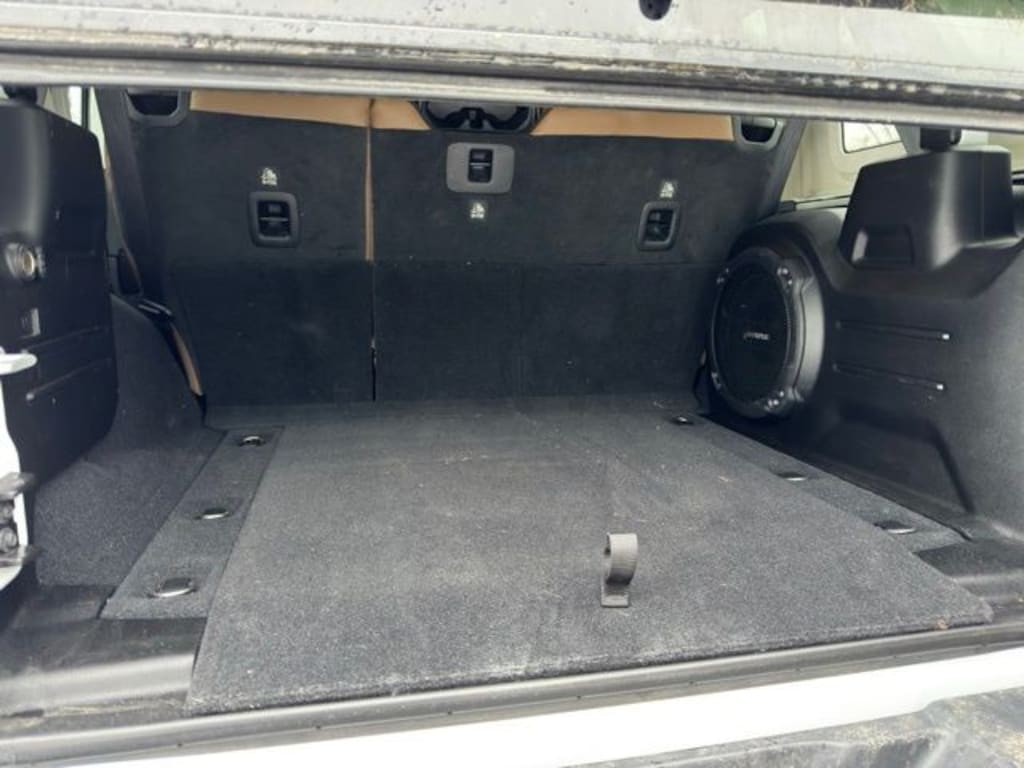 Used 2020 Jeep Wrangler Unlimited Sahara SUV