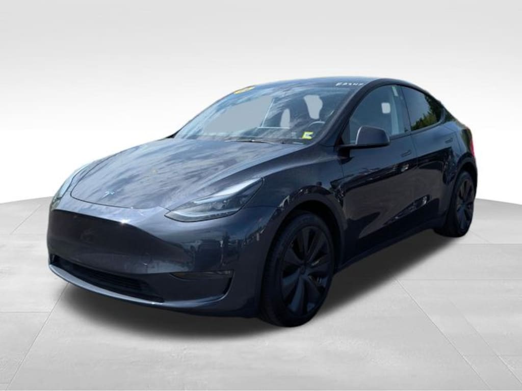 Used 2024 Tesla Model Y Long Range SUV