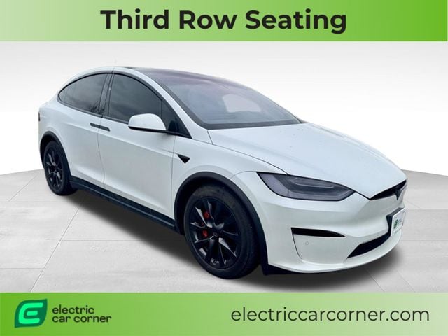 2022 Tesla Model X Long Range's photo