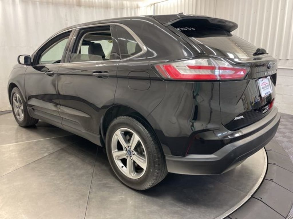 Used 2022 Ford Edge SEL SUV