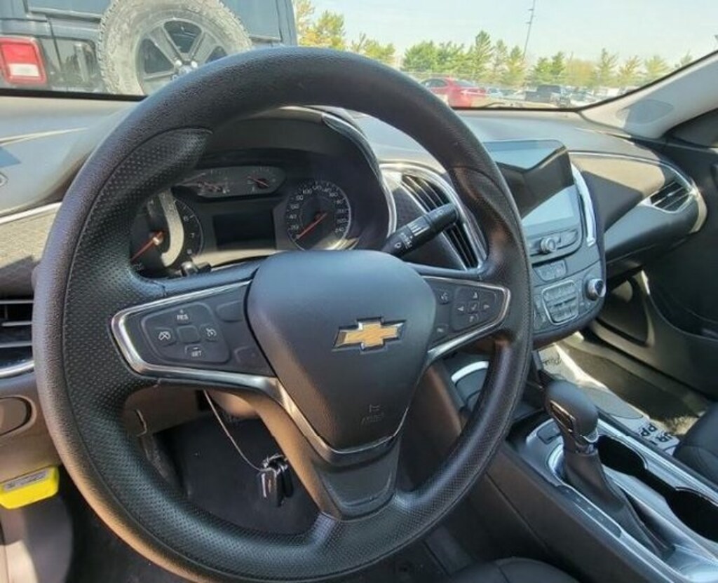 Used 2021 Chevrolet Malibu For Sale at Auto Outlets USA VIN