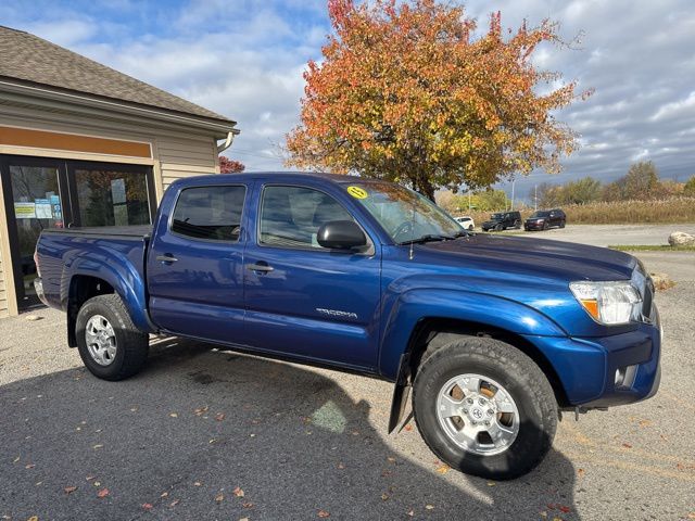 2015 Toyota Tacoma Base photo 3