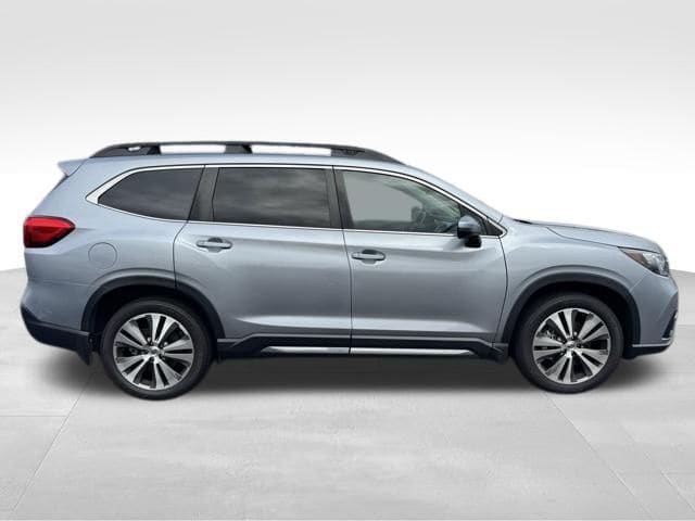 2022 Subaru Ascent Limited - Photo 9