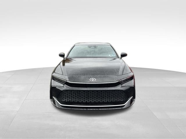2023 Toyota Crown Limited photo 2