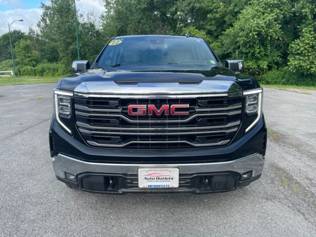 Used 2022 GMC Sierra 1500 SLT Truck Crew Cab