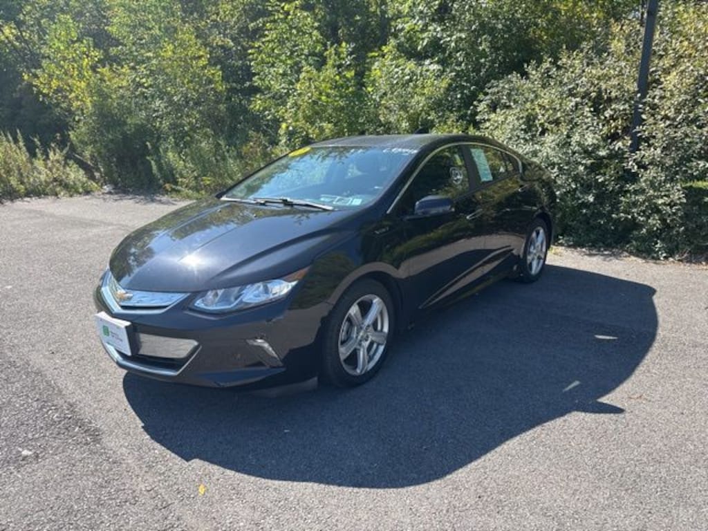 Used 2017 Chevrolet Volt LT Hatchback
