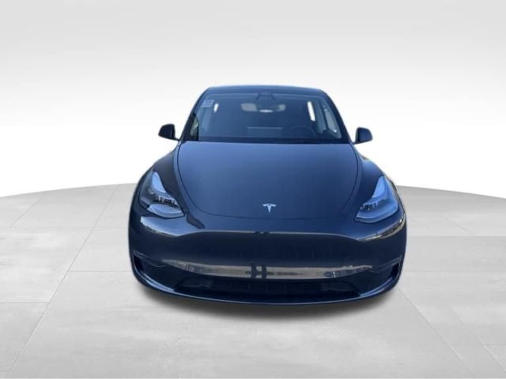 Used 2025 Tesla Model Y Long Range SUV