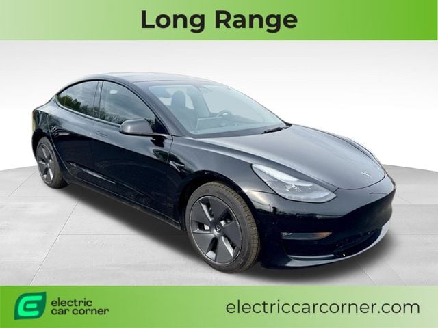 2022 Tesla Model 3 Long Range Dual Motor All-Wheel Drive's photo