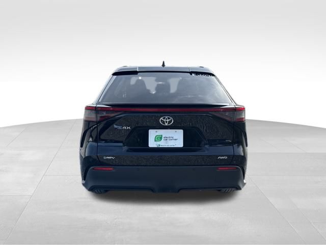 2024 Toyota bZ4X XLE photo 4
