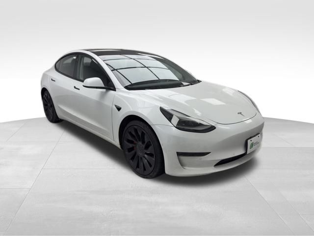 2022 Tesla Model 3 Performance's photo