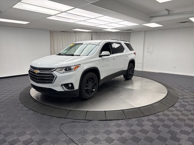 2021 Chevrolet Traverse photo 2