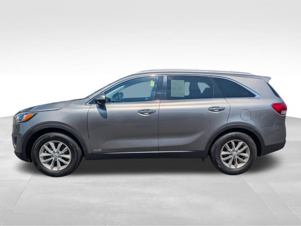 Used 2017 Kia Sorento LX SUV