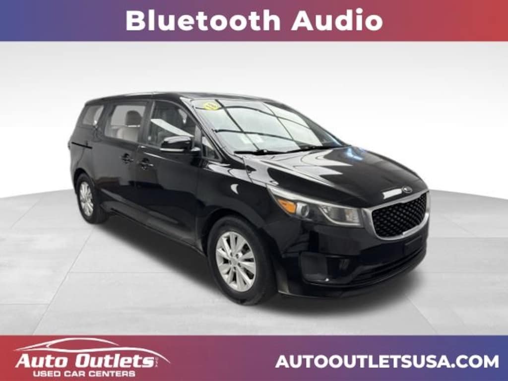 Used 2018 Kia Sedona L Van Passenger Van