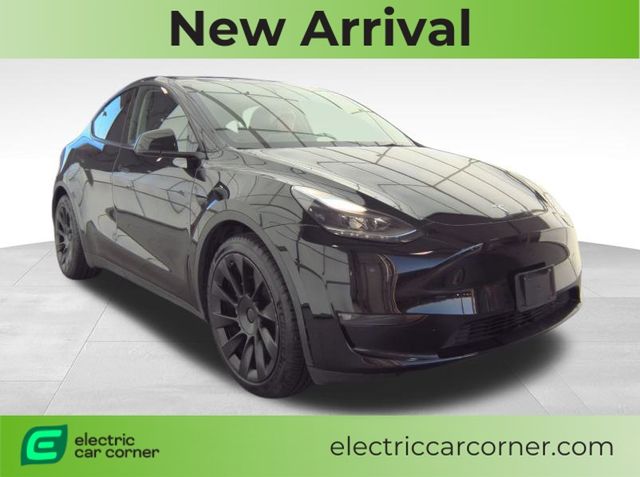 2023 Tesla Model Y Long Range's photo