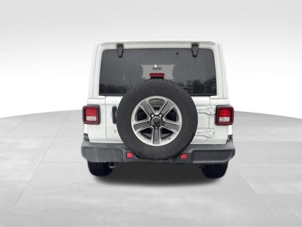 Used 2020 Jeep Wrangler Unlimited Sahara SUV