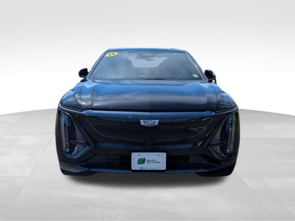 Used 2024 CADILLAC LYRIQ Sport SUV