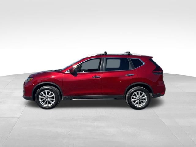 2019 Nissan Rogue SV photo 3