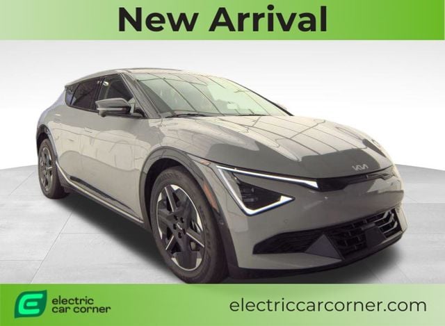 2025 Kia EV6 Wind's photo