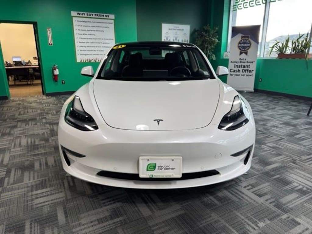 Used 2021 Tesla Model 3 Standard Range Plus Sedan