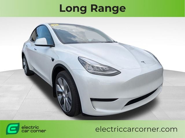 2023 Tesla Model Y Long Range Dual Motor All-Wheel Drive's photo
