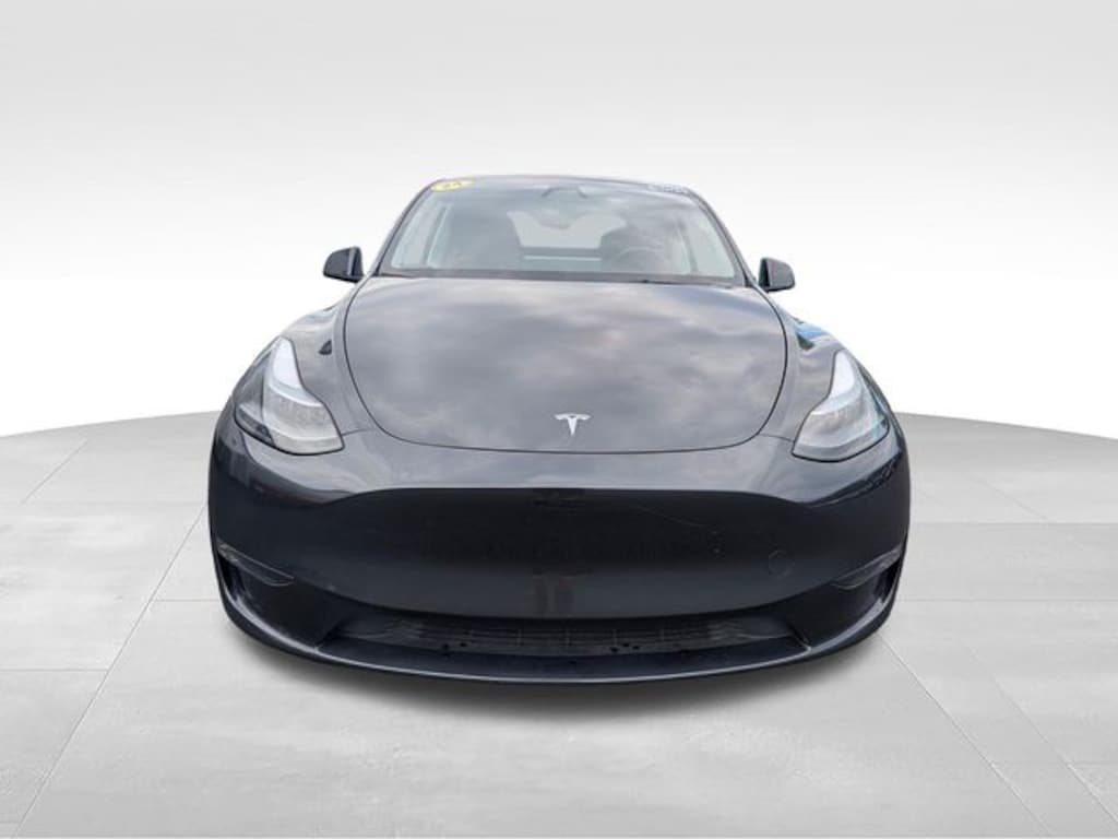 Used 2024 Tesla Model Y Long Range SUV