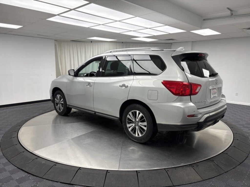 Used 2020 Nissan Pathfinder For Sale at Auto Outlets USA VIN