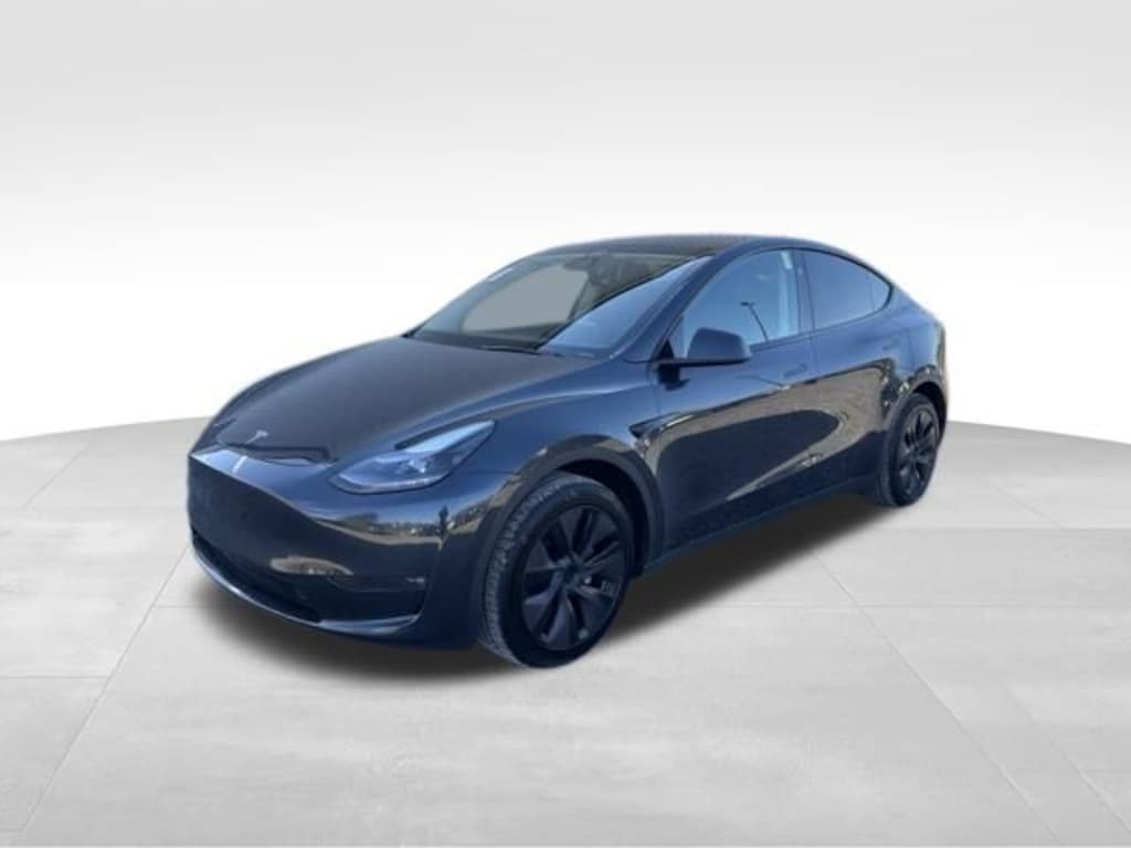Used 2025 Tesla Model Y Long Range SUV