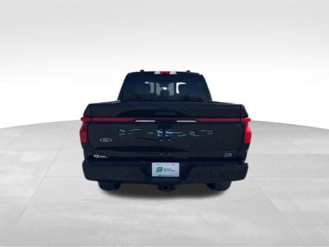 2023 Ford F-150 Lightning Platinum photo 3