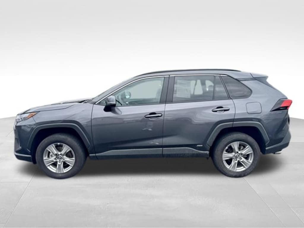 Used 2024 Toyota RAV4 Hybrid XLE SUV