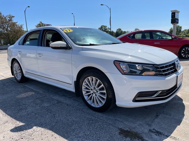 2017 Volkswagen Passat SE