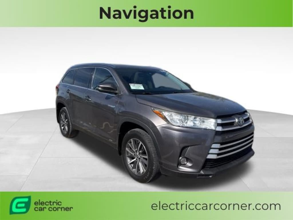 Used 2019 Toyota Highlander Hybrid XLE SUV