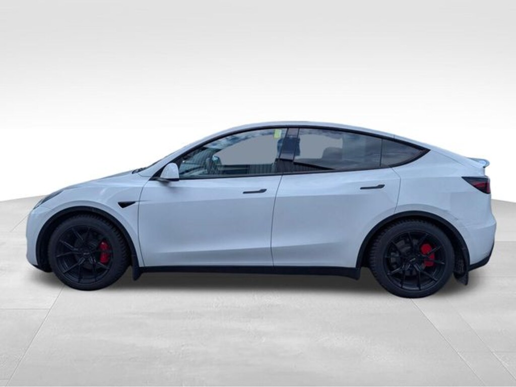 Used 2023 Tesla Model Y Performance SUV