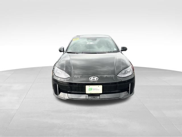2023 Hyundai Ioniq 6 SEL photo 2