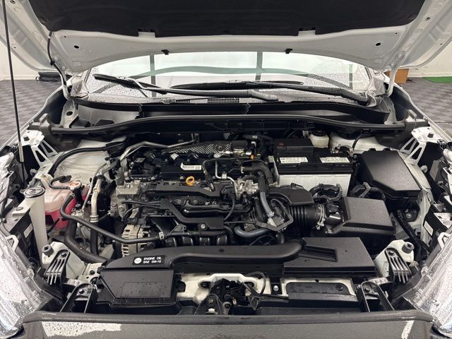 2023 Toyota Corolla Cross XLE photo 4