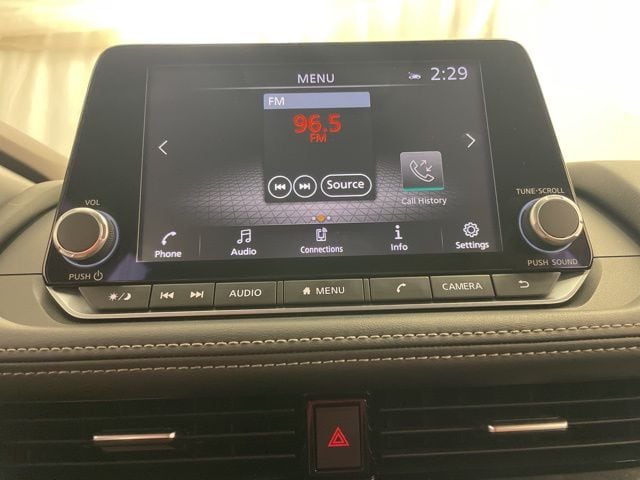 2022 Nissan Rogue SV - Photo 24