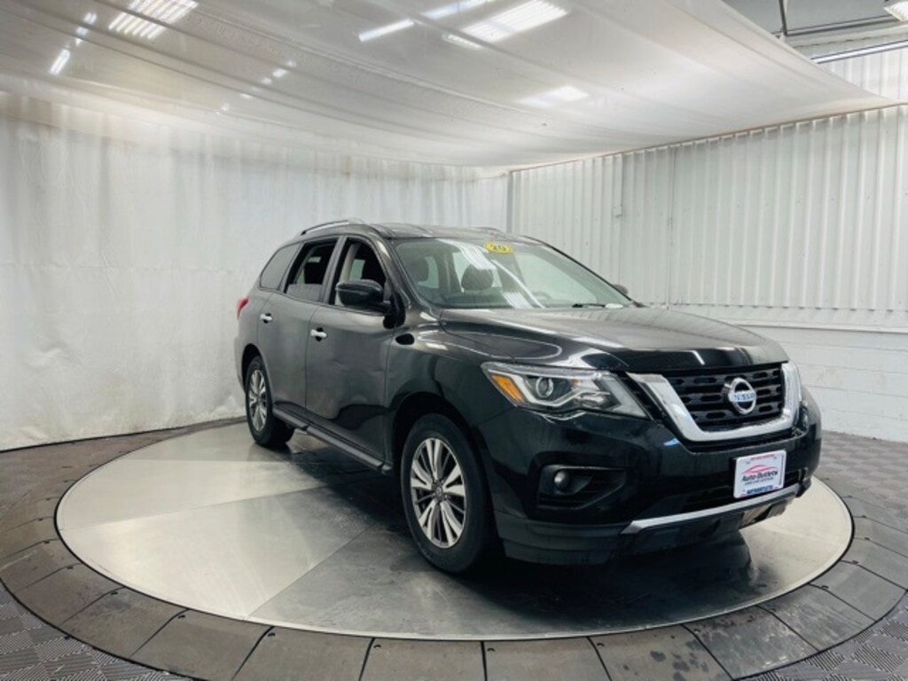 Used 2020 Nissan Pathfinder For Sale at Auto Outlets USA VIN