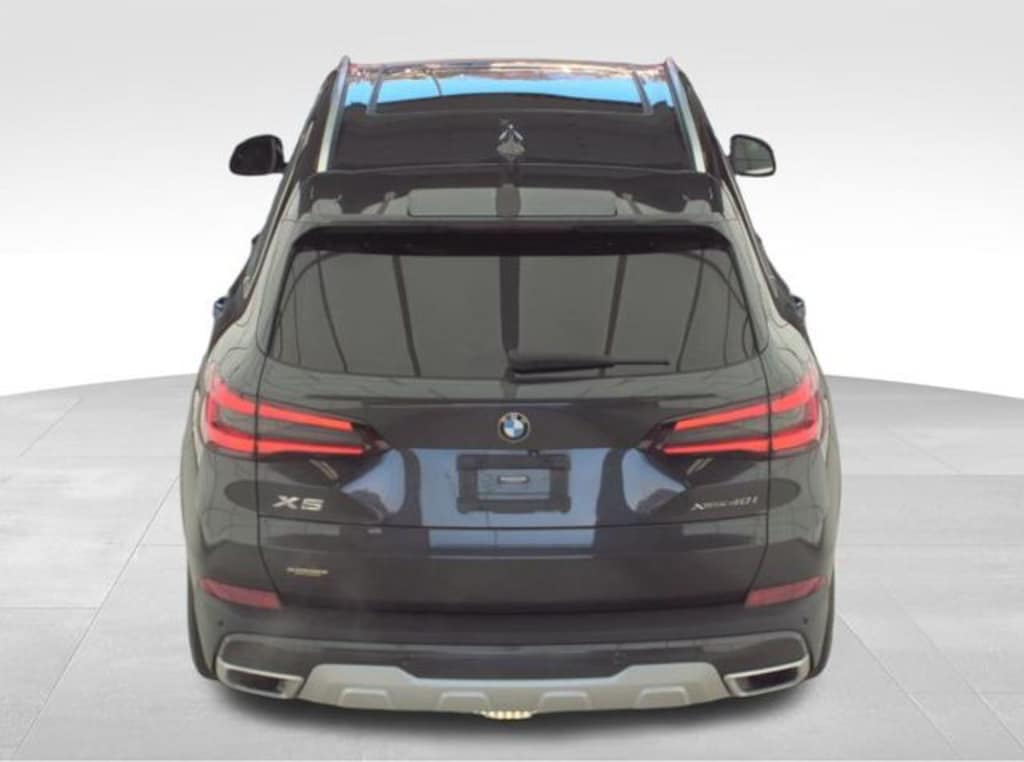 Used 2021 BMW X5 xDrive40i SUV