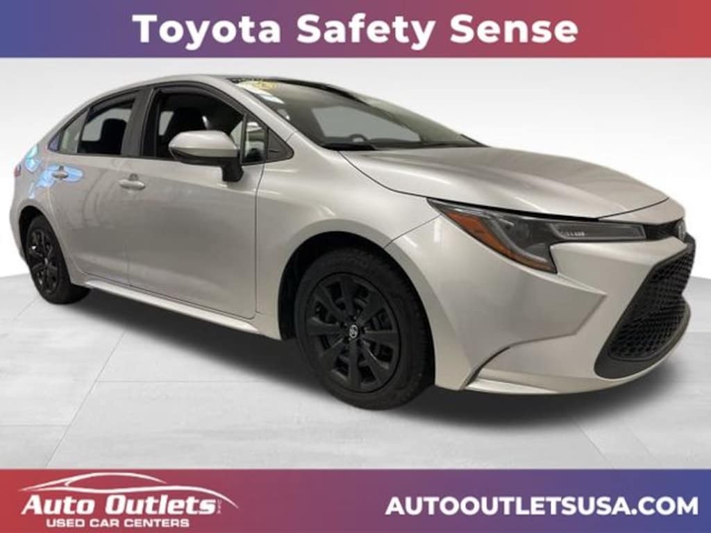 Used 2022 Toyota Corolla LE Sedan