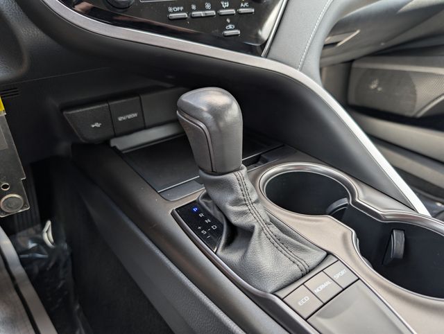 2023 Toyota Camry SE - Photo 23