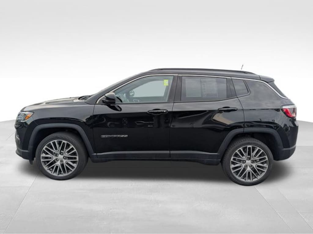 Used 2023 Jeep Compass Limited SUV