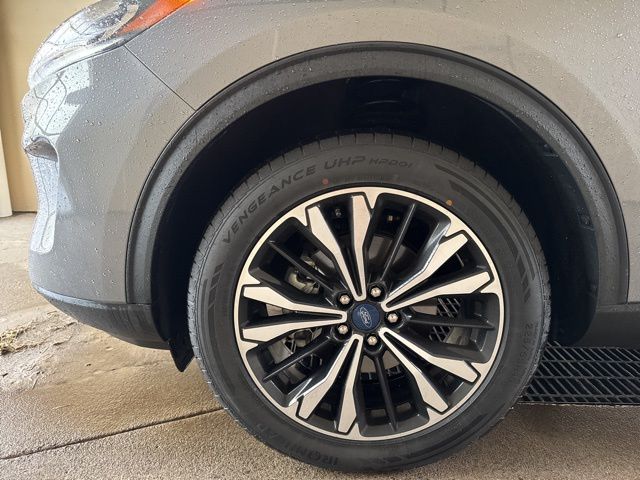 2022 Ford Escape SE - Photo 10