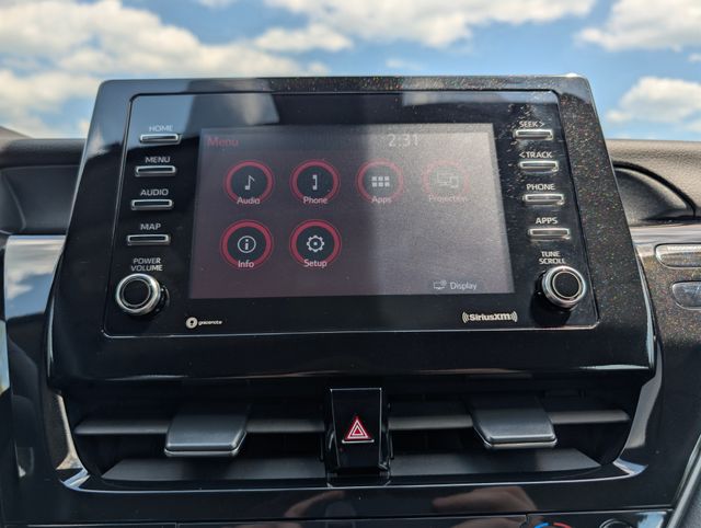 2023 Toyota Camry SE - Photo 28